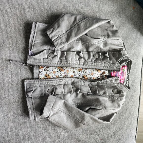 Dollhouse Girls Gray Faux Leather Ruffle Trim Jacket Stylish Dressy - Picture 8 of 8